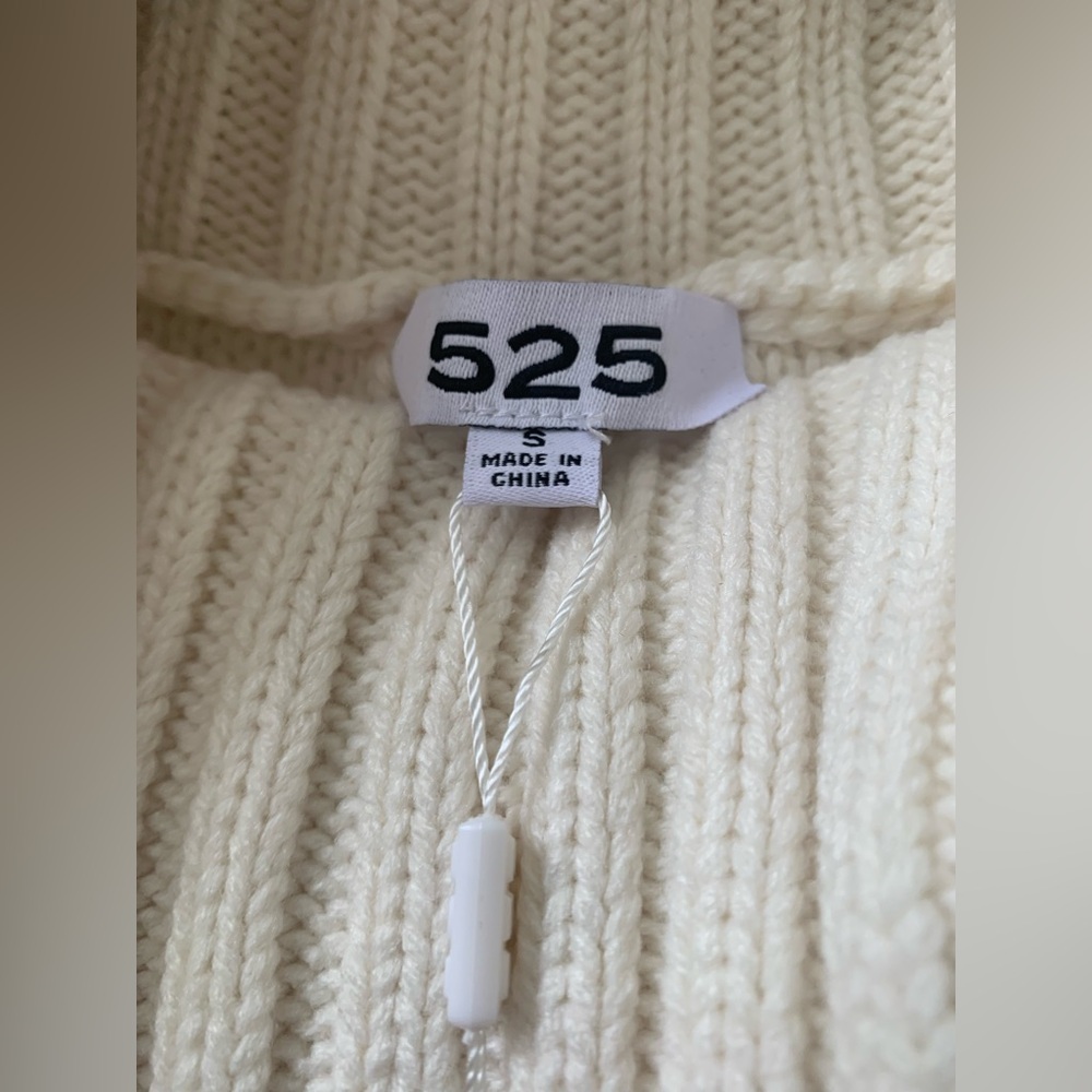 525 America Cozy Cream Cable Knit Sweater Dress - Picture 4 of 11